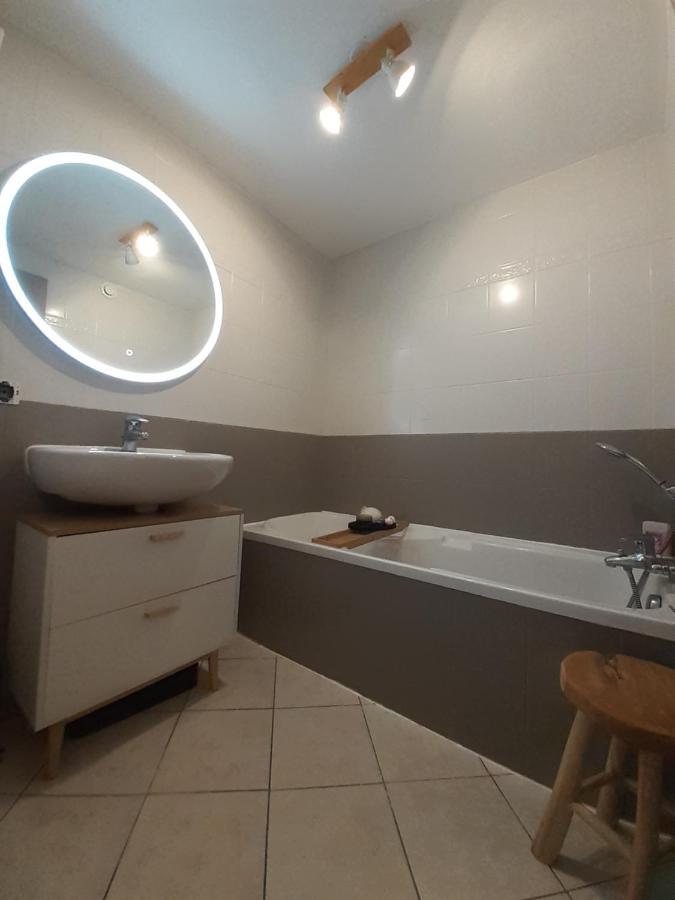 Appartement Le Pinaud à Épinal Extérieur photo